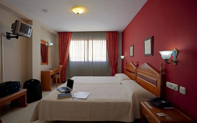 Hotel Tocina Business