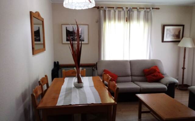 Apartamentos Sallent de Gallego 3000