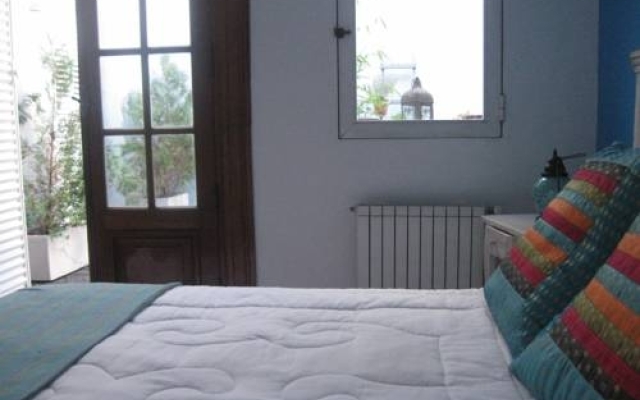 Reyna Violeta Bed & Breakfast