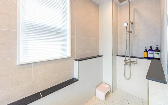 Gapyeong Haneul Sanchaek Poolvilla Pensi