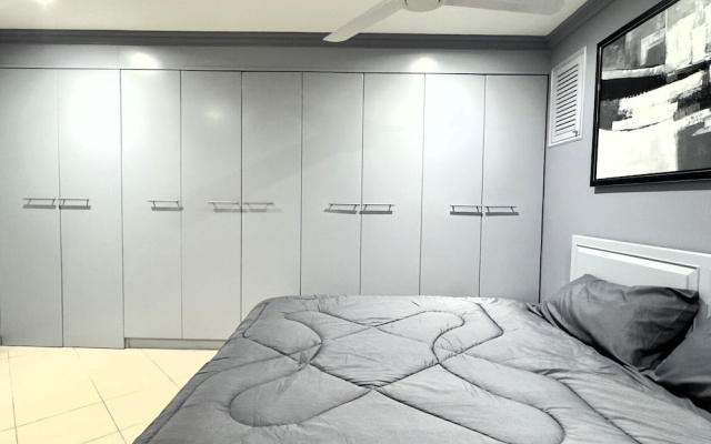 Spacious 2-bedroom Pool-view Condo - Executive Residence 2, Pratumnak