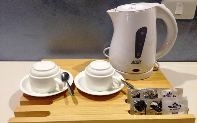 Microtel by Wyndham - Acropolis