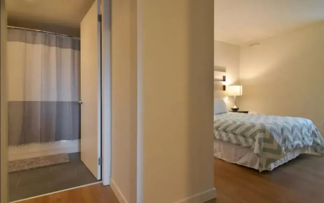High Rise 2bd 2bth Home Pike Place