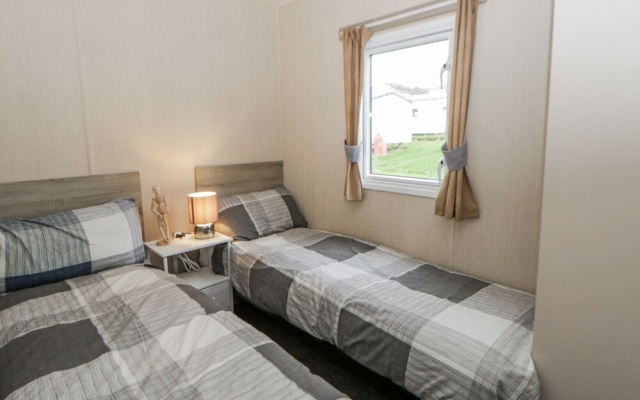 Brynowen Holiday Park - 22432
