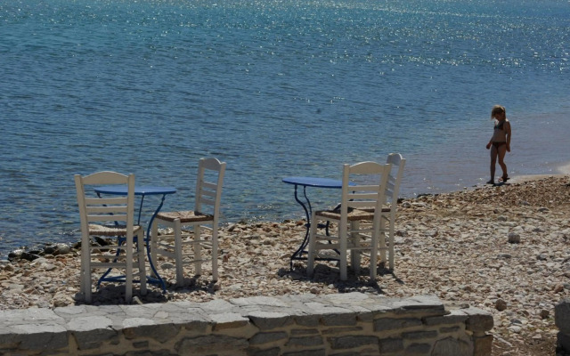 Galatis Hotel