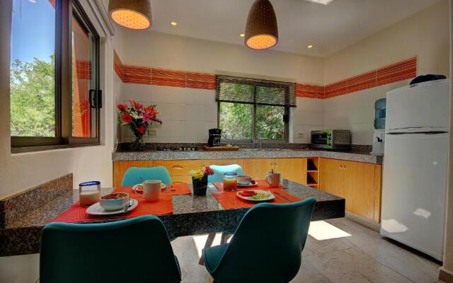 Riviera Maya Suites