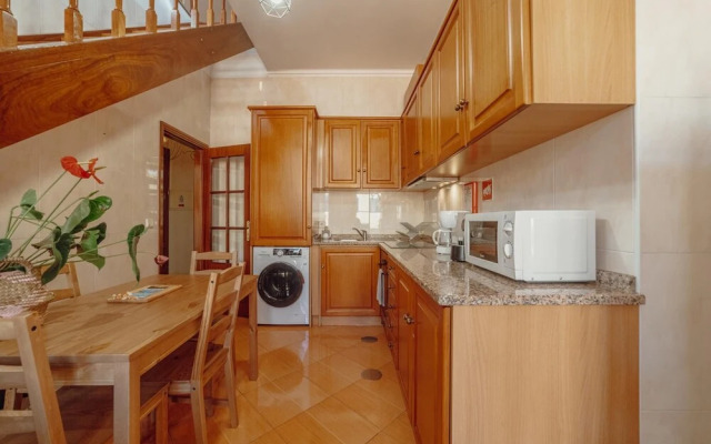 Downtown Flores Duplex by Homing