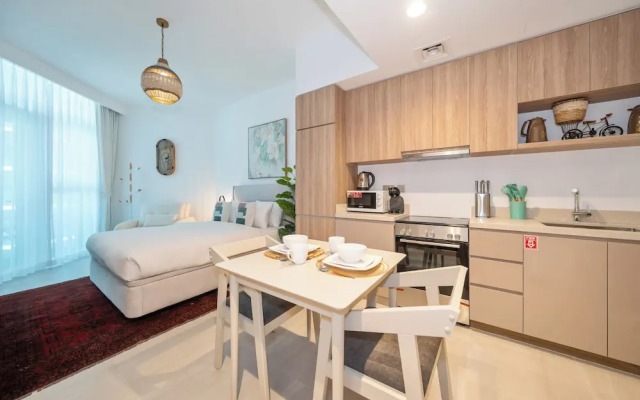 Sophisticated Studio Escape – Luxury Design