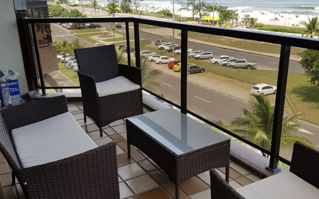Apartamento de Frente para Praia