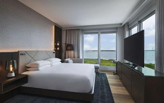 Hyatt Regency Baytown-Houston