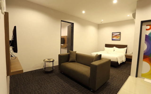 S Boutique Hotel