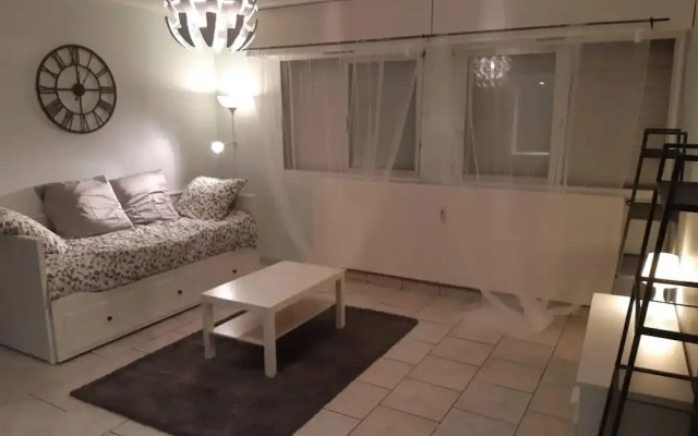 La Maison De Céline