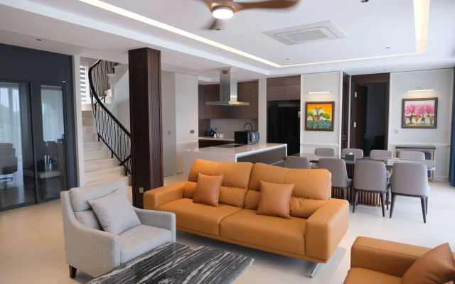 Wyndham Sky Lake Resort And Villas