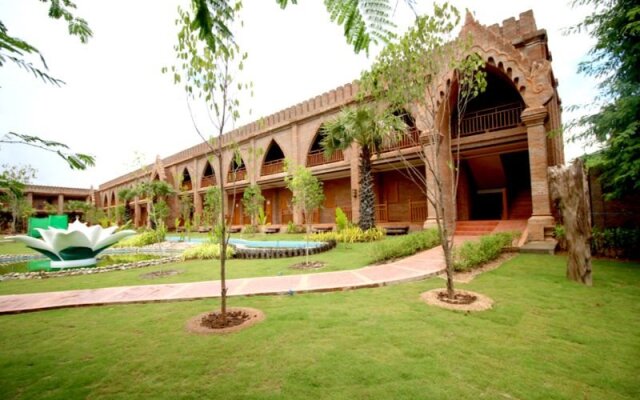 Famous Hotel Bagan