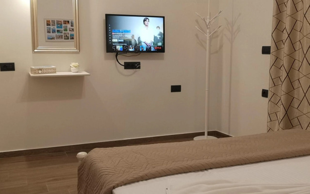 Sunny Holidays Apartment