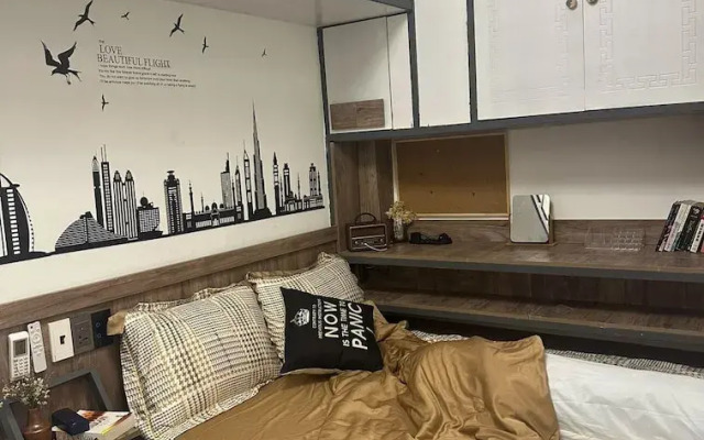 Tom's House 270
