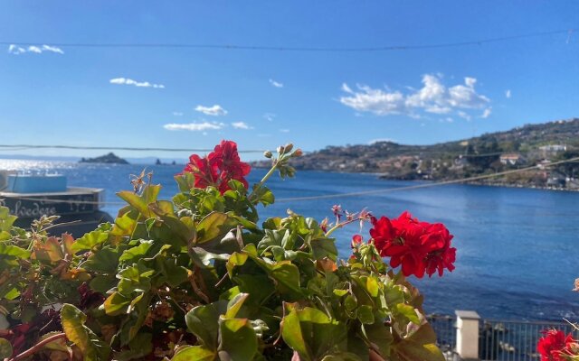 Serene Holiday Home in Acireale near Sea