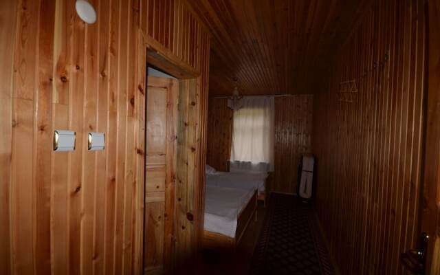 Kackar Pension