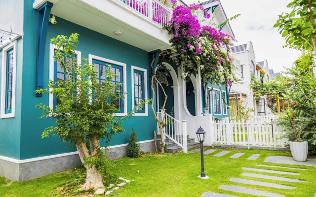 Luxury 4 br Emerald Villa-Novaworld PT