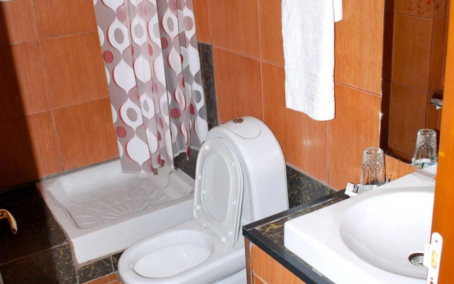 YaahoT Hotel