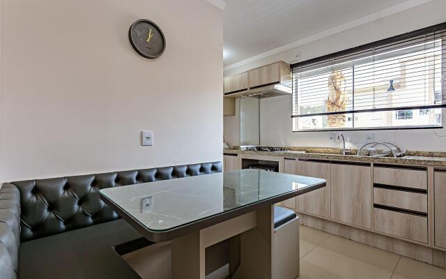 Lindo apto c/ sacada 850m da praia Ingleses RSY204