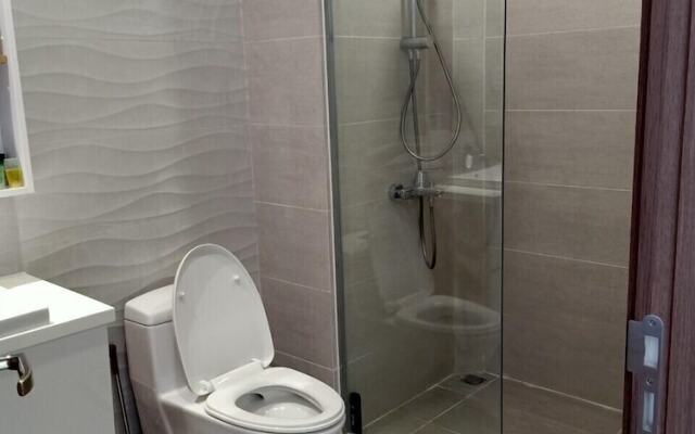 Luxury Scenia Bay Apartment with Seaview
