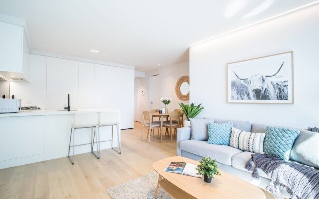 38mel Skyline Lvl63@2br1bth Aptmel Cenfree Tram
