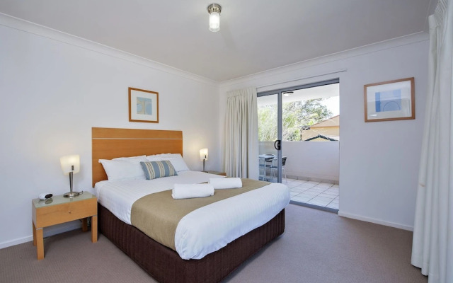 Shoal Bay Beachclub, Level 1, Beachclub, Unit 10