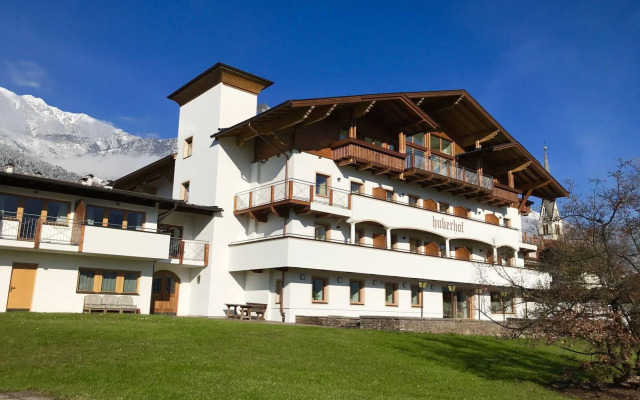 Hotel Huberhof