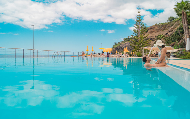 Hotel Orca Praia