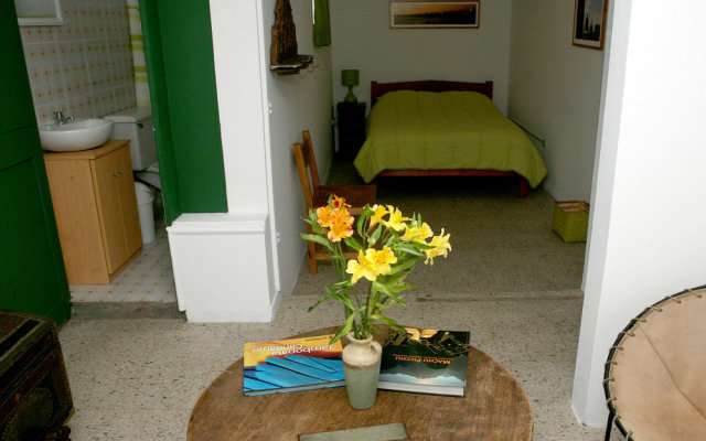 La Puerta Verde Hostel