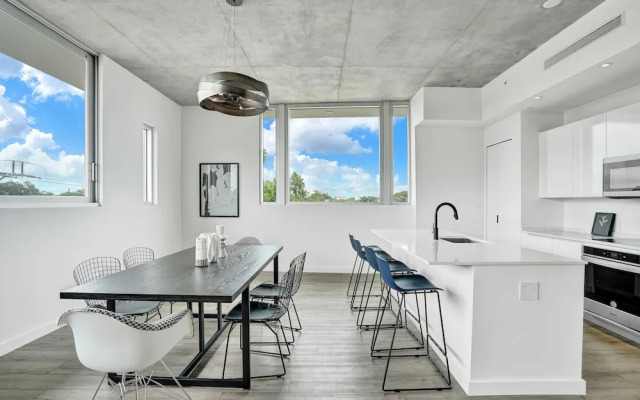 Design District Suites