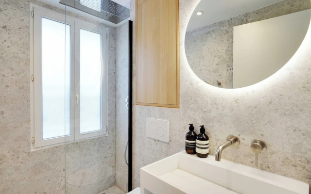 Charming apt With Balcony - 1br/2p - Saint Lazare