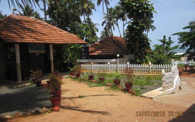 M R Beach & Cottages