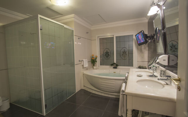 Hotel Villa Morra Suites