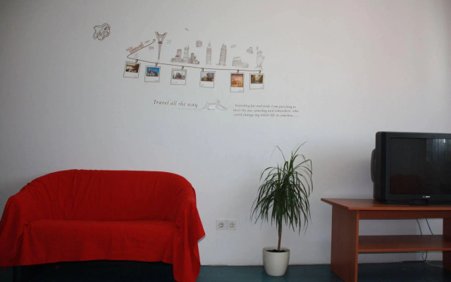 Omladinski Hostel