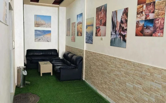 Rayan Hotel Suites