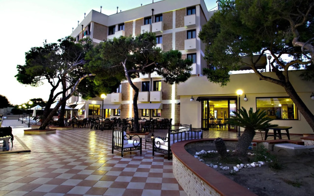 Hotel Ara Solis