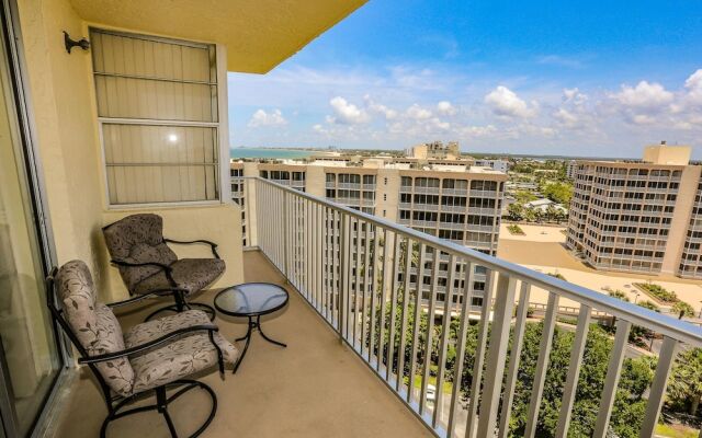 Estero Beach and Tennis 1001a