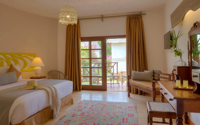 Neptune Village Beach Resort & Spa All Inclusive