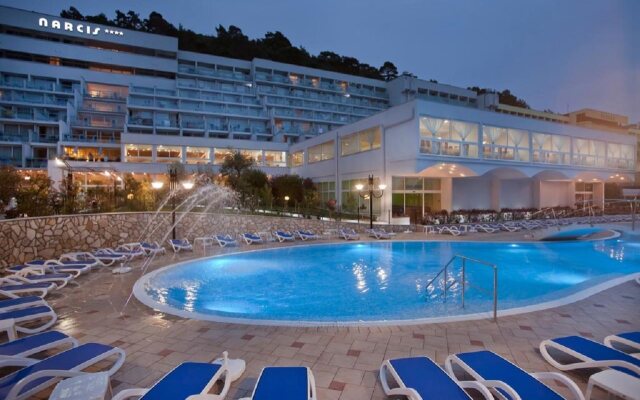 MASLINICA Narcis Hotel