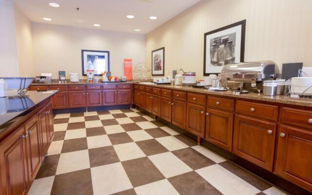 Wingate by Wyndham St. Louis Airport