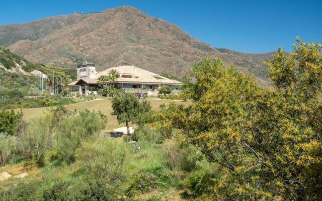 2275-Superb new apt on Valle Romano, golf view