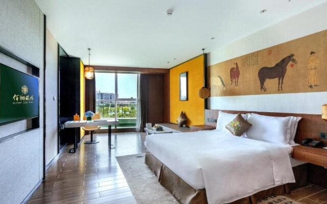 Hisilk Artwork Center Fliport Coso Hotel