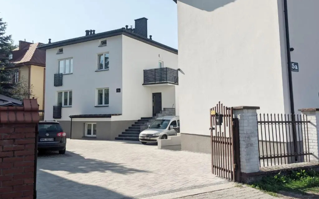 H2U LUX Hostel Dla Ciebie