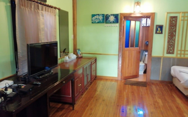Nang Phraya Resort