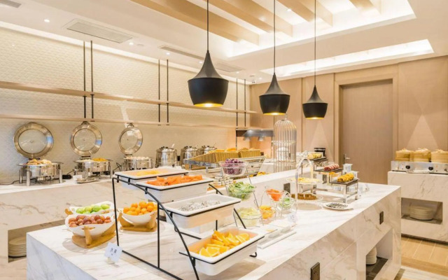 Atour Hotel Hefei South Railway Station