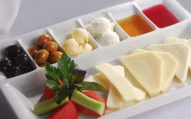 Derya Hotel