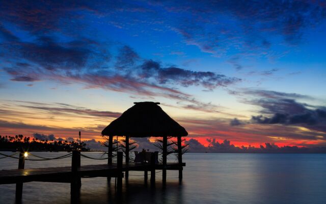 Musket Cove Island Resort & Marina