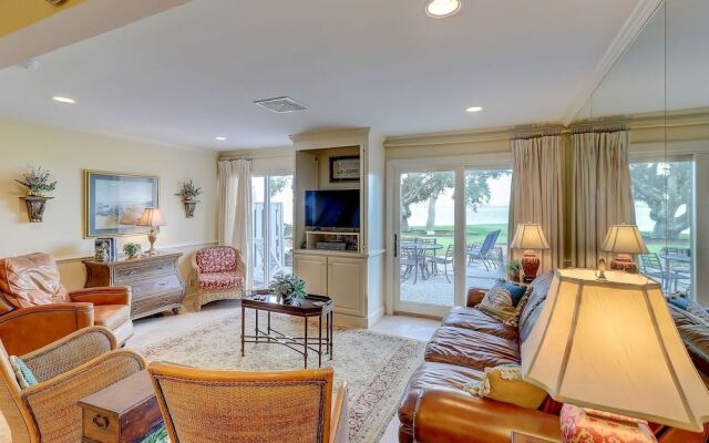 Schooner Court 704 by RedAwning